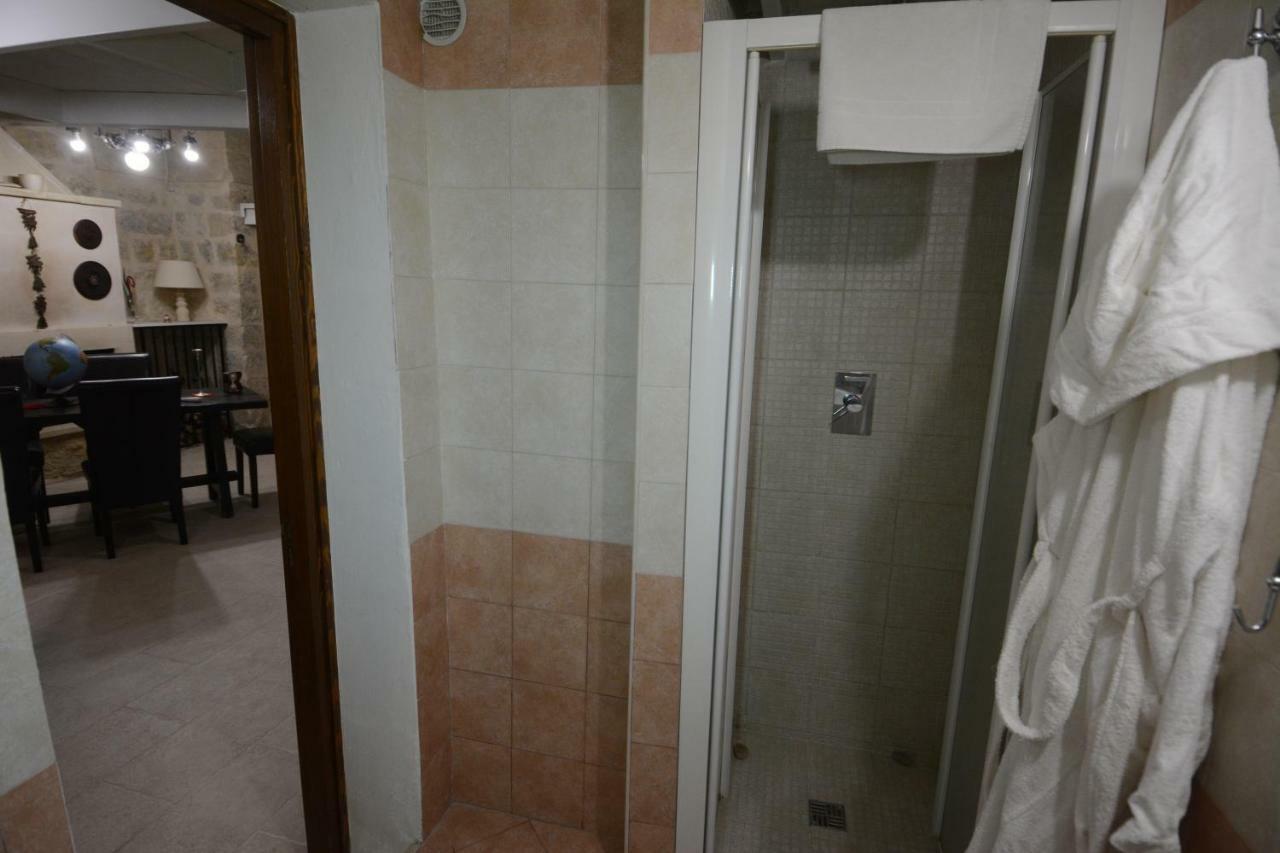 B&B Domus Gaia Λέτσε Εξωτερικό φωτογραφία